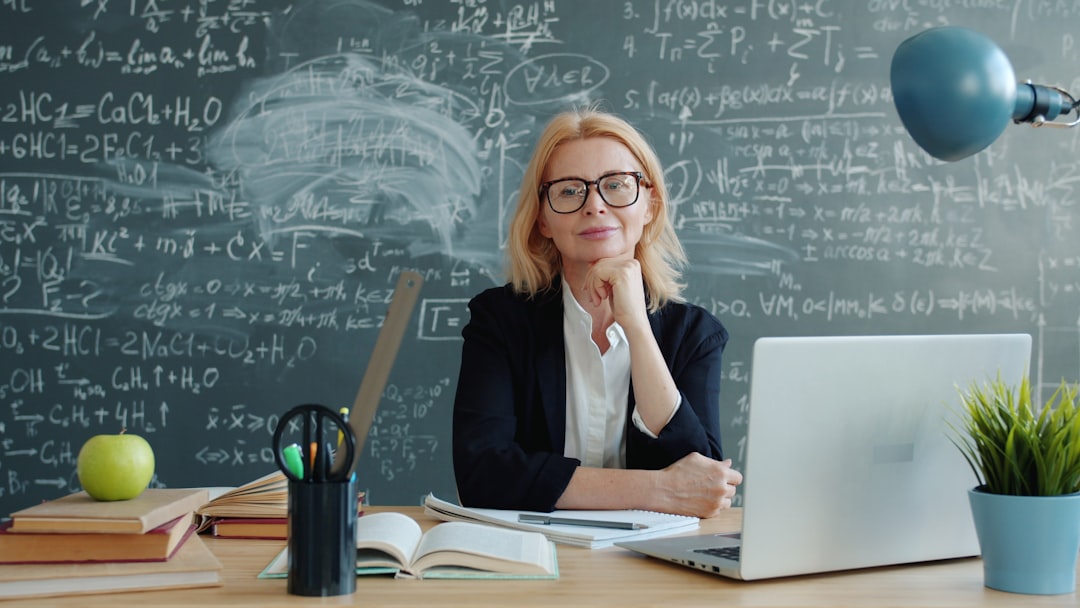 Utdanning og Kurs: Veien til Succes i Dagens Samfunn